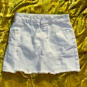 White denim skirt